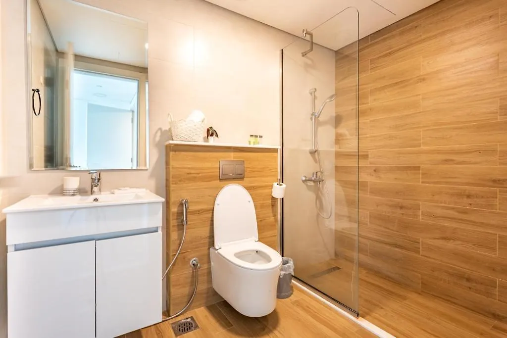 Rahaloft Bliss 2Br Withcity View Etihadairwayscentre Абу-Даби Апартаменты